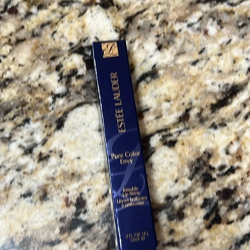 Estee Lauder this discontinued